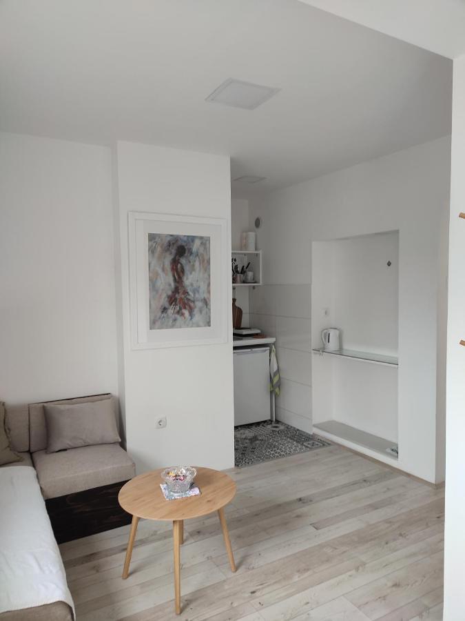 טרביניה Apartman Park מראה חיצוני תמונה