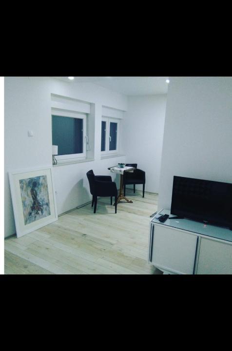 טרביניה Apartman Park מראה חיצוני תמונה